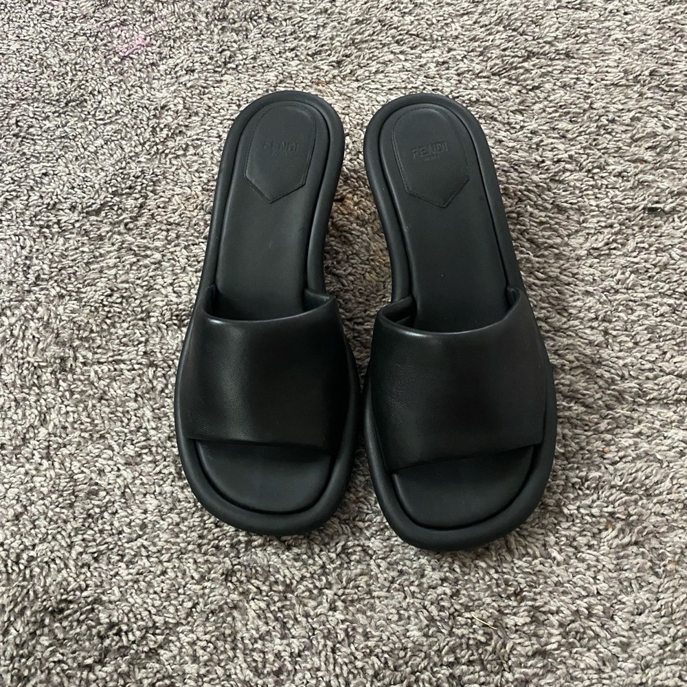 Only wore once fendi heels